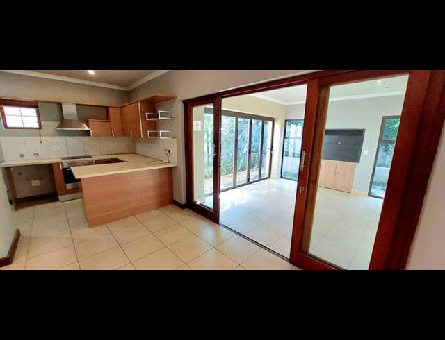 3 BEDROOM HOUSE FOR SALE IN MENLO PARK